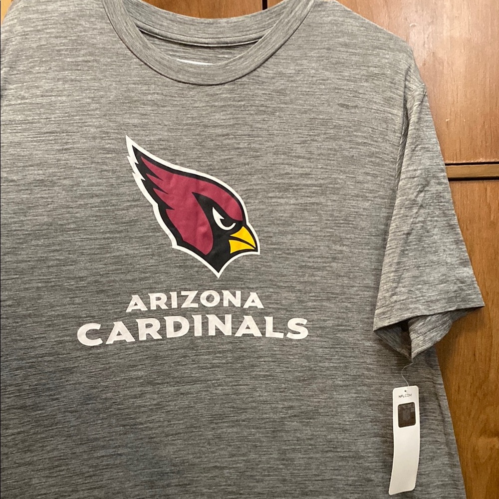 NFL (Arizona Cardinals) *NEW w/ Tags*- Gray Team Apparel Tee